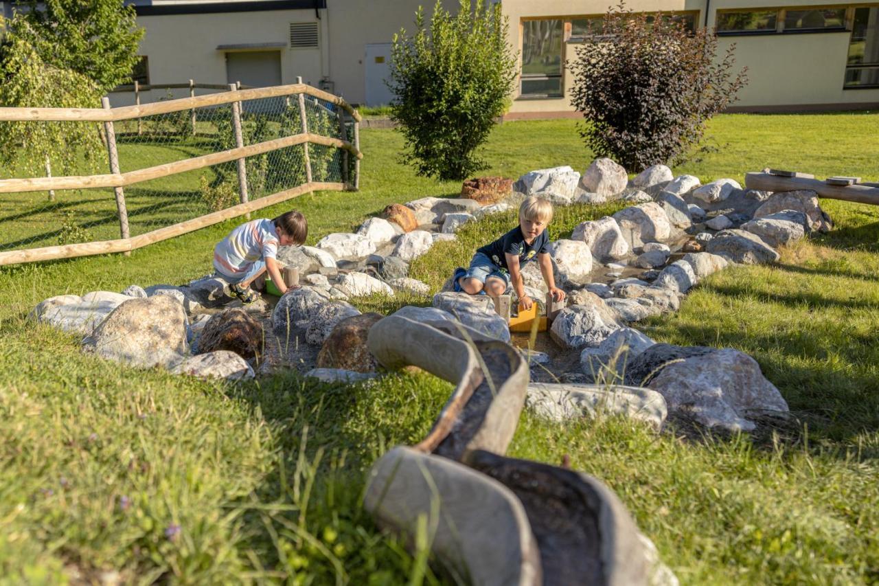 פרסגרזי Alpen Adria Hotel & Spa מראה חיצוני תמונה