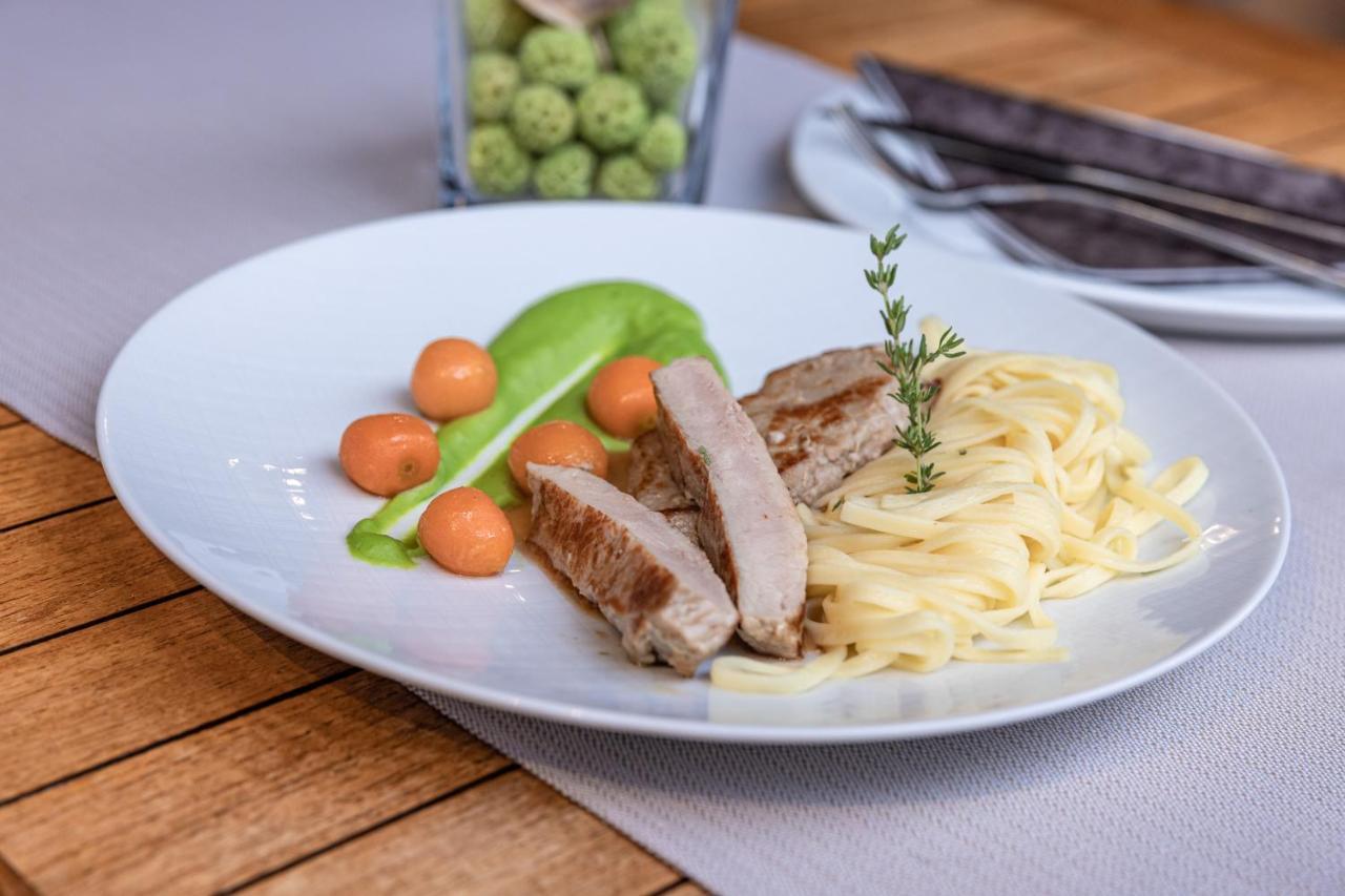 פרסגרזי Alpen Adria Hotel & Spa מראה חיצוני תמונה