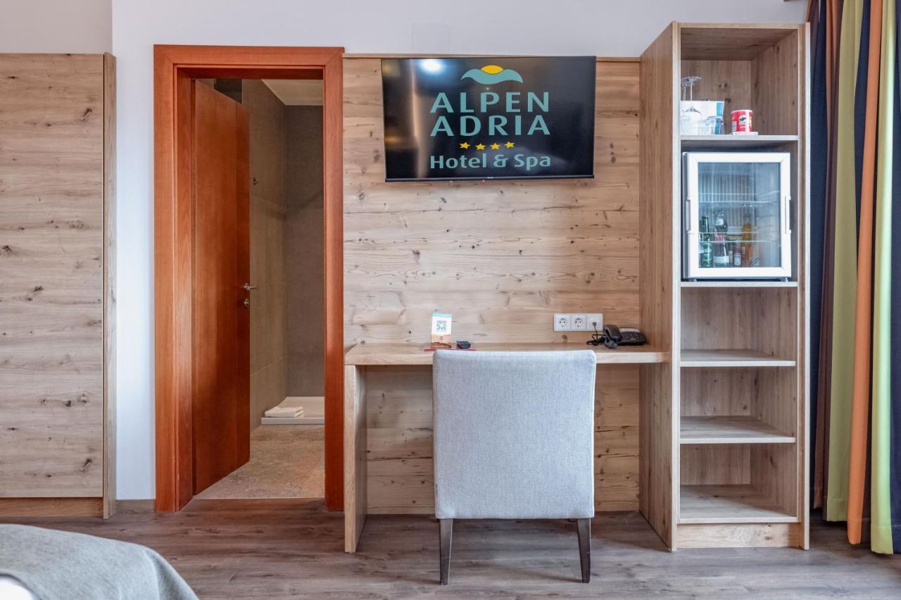 פרסגרזי Alpen Adria Hotel & Spa מראה חיצוני תמונה